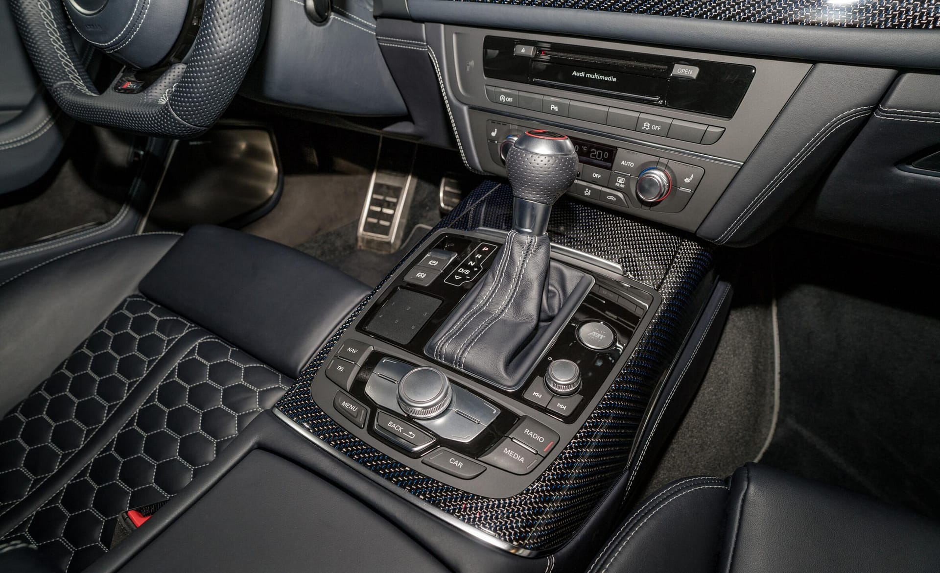 Audi RS6 4G C7 Avant3