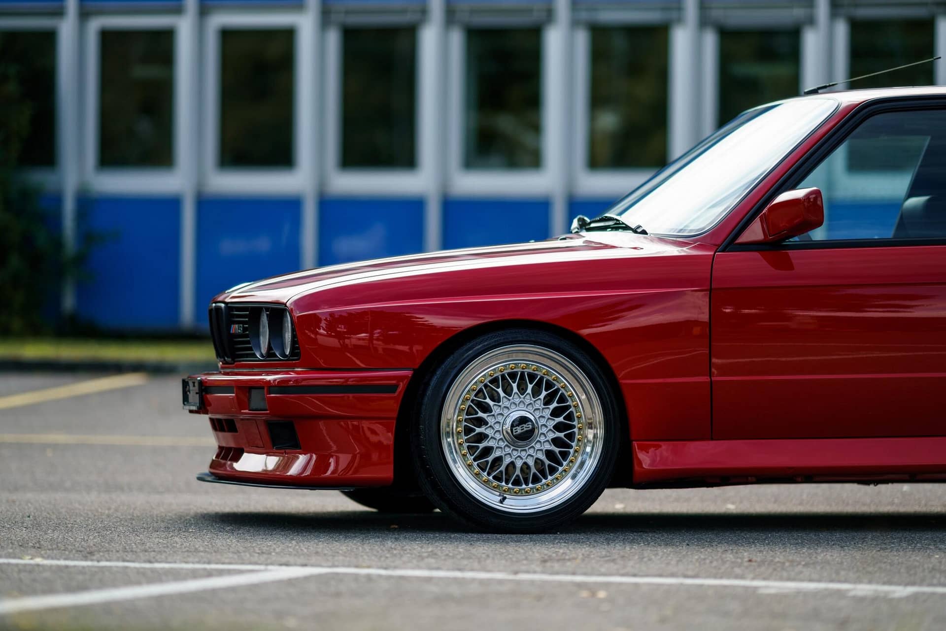 BMW M3 E30 Exterieur 4